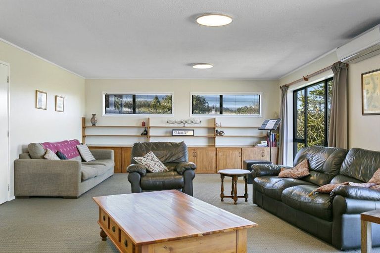 Photo of property in 67 Chesham Avenue, Waipahihi, Taupo, 3330