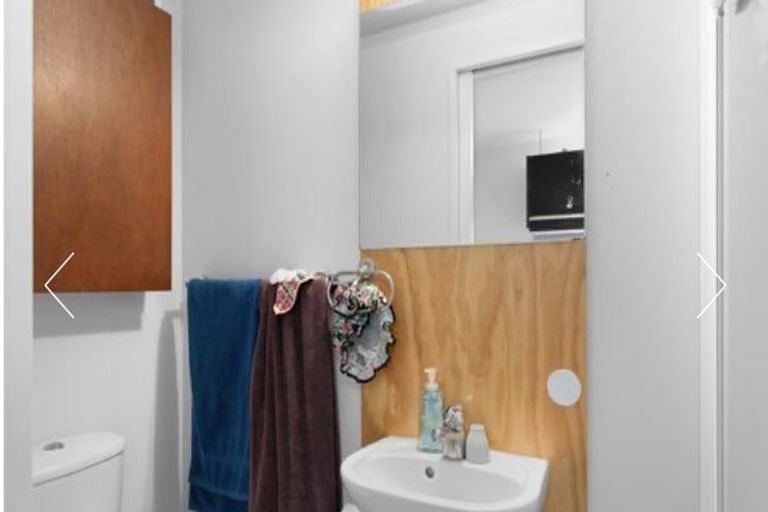 Photo of property in Urbane Apartments, 30/29 Webb Street, Mount Cook, Wellington, 6011