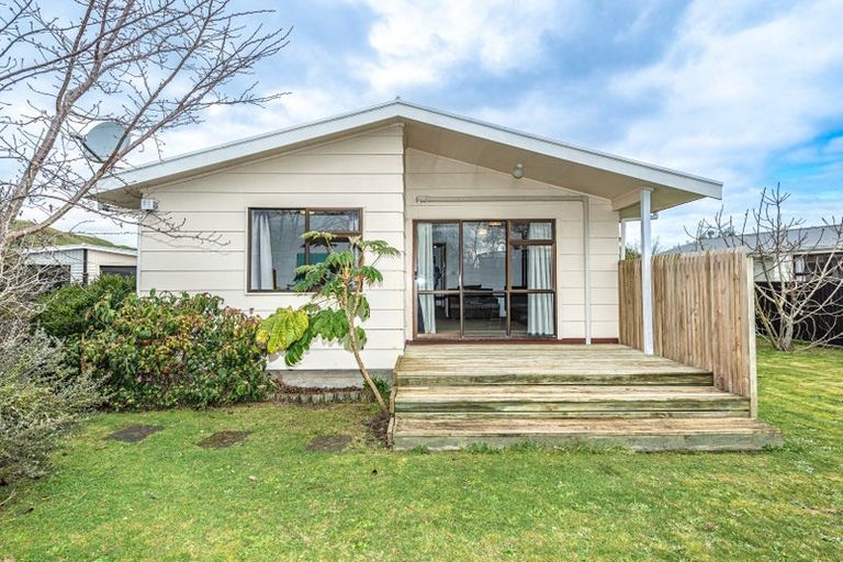 Photo of property in 42 Wembley Place, Whanganui East, Whanganui, 4500
