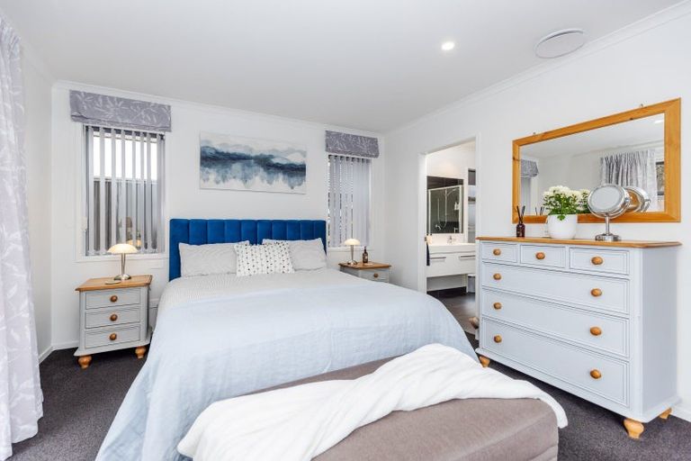 Photo of property in 55 Edgeview Crescent, Fitzroy, Hamilton, 3206