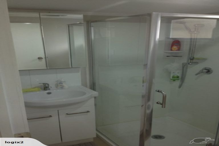 Photo of property in 11 Opal Avenue, Pakuranga, Auckland, 2010