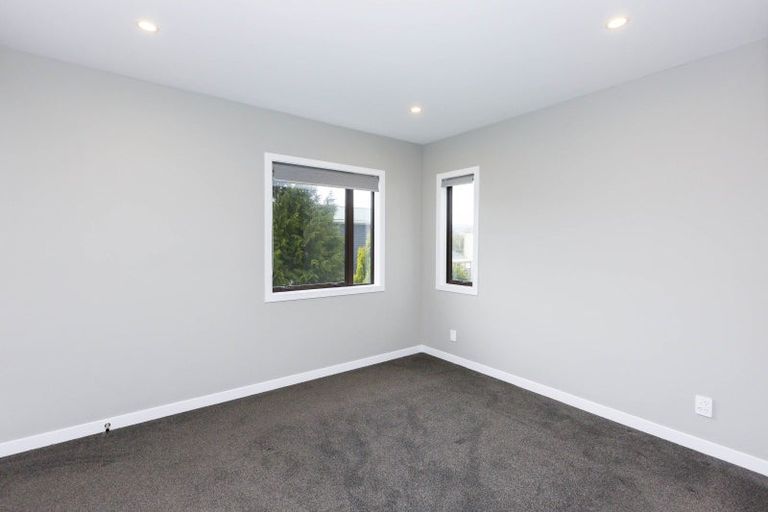 Photo of property in 31 Ron Deal Way, Epuni, Lower Hutt, 5011