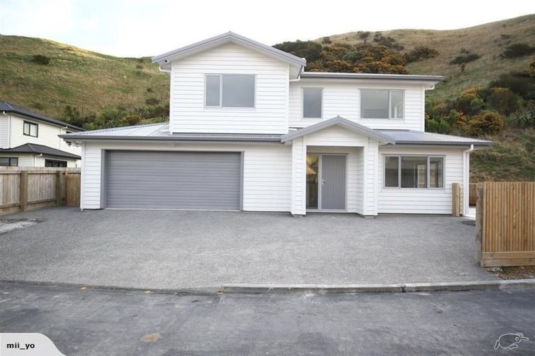 Photo of property in 12 Gatley Grove, Churton Park, Wellington, 6037