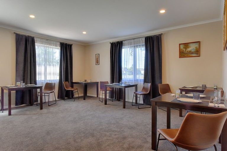 Photo of property in 71 Hokonui Drive, Gore, 9710