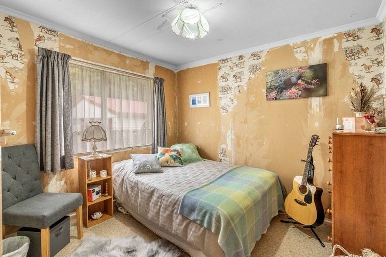 Photo of property in 7 Watt Road, Otatara, Invercargill, 9879