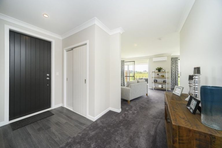 Photo of property in 6 George Street, Bulls, 4818