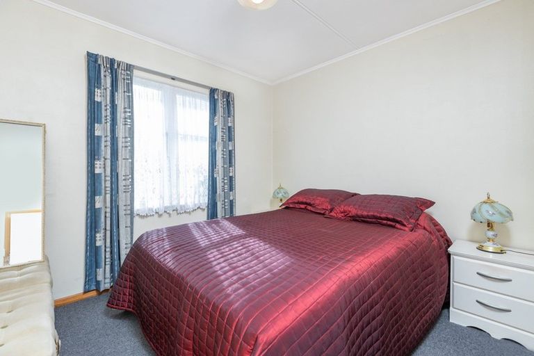 Photo of property in 455 High Street South, Carterton, 5713