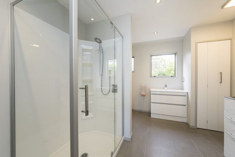 Photo of property in 72 Ihaka Street, Hokowhitu, Palmerston North, 4410