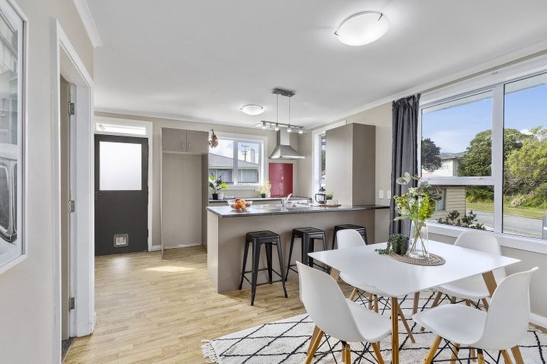 Photo of property in 34 Opapa Street, Titahi Bay, Porirua, 5022