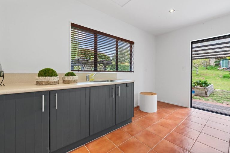 Photo of property in 132 Glenmore Road, Coatesville, Albany, 0793