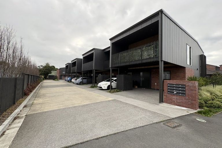Photo of property in 2/3 Vesty Avenue, Hillcrest, Hamilton, 3216