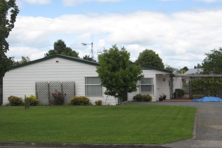 Photo of property in 28 Moore Street, Leamington, Cambridge, 3432