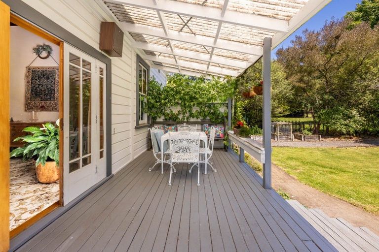 Photo of property in 5 Sydney Street, Takapau, 4203