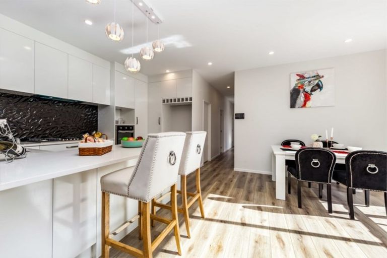 Photo of property in 8 Whakapono Road, Pukekohe, 2120