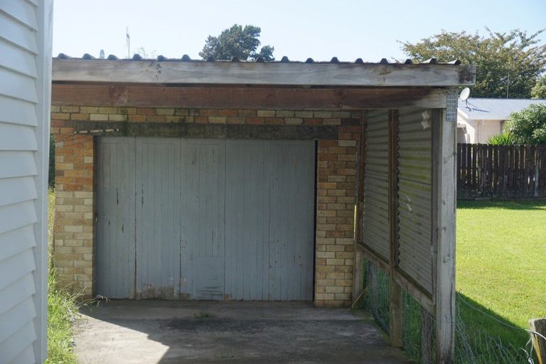 Photo of property in 132 Hakanoa Street, Huntly, 3700