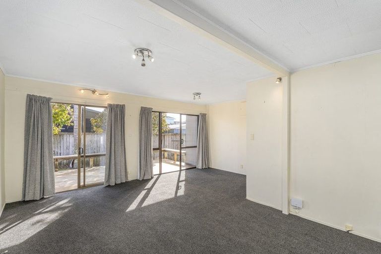 Photo of property in 15b Meadow Drive, Whitianga, 3510