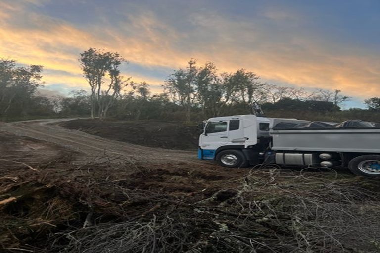 Photo of property in 24 Parawera Drive, Acacia Bay, Taupo, 3330