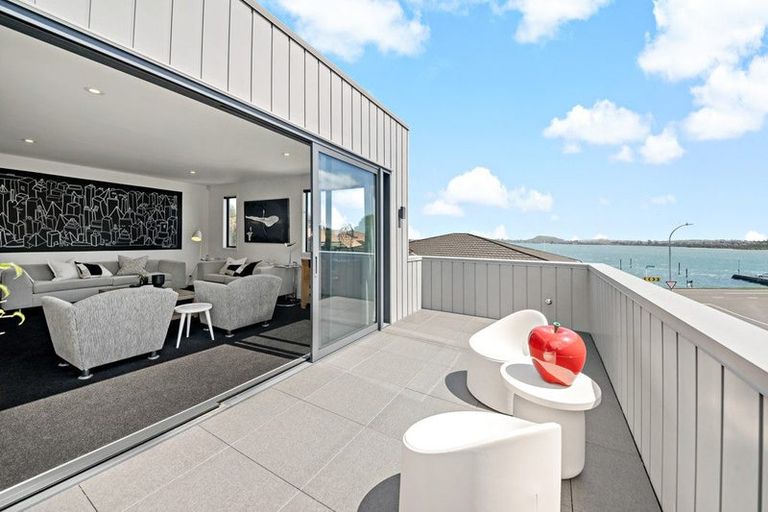 Photo of property in 1/58 The Parade, Bucklands Beach, Auckland, 2012