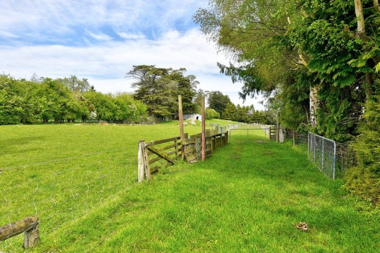 Photo of property in 15 Boundary Road, East Gore, Gore, 9773