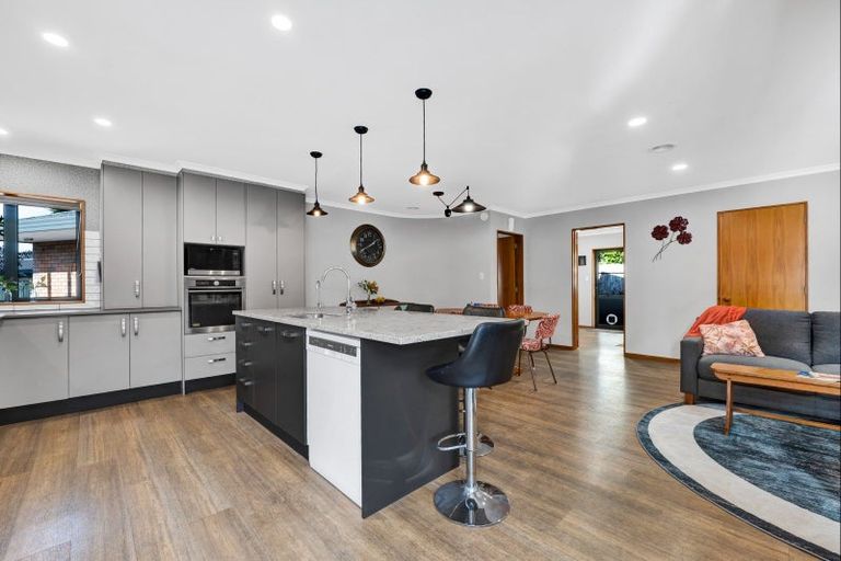 Photo of property in 86d Barrett Road, Whalers Gate, New Plymouth, 4310