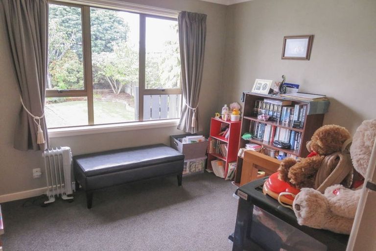 Photo of property in 220 Conyers Street, Strathern, Invercargill, 9812