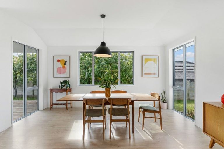 Photo of property in 6 Turpin Road, Riverhead, 0820