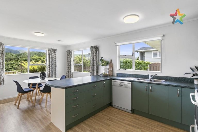Photo of property in 55 Major Drive, Kelson, Lower Hutt, 5010