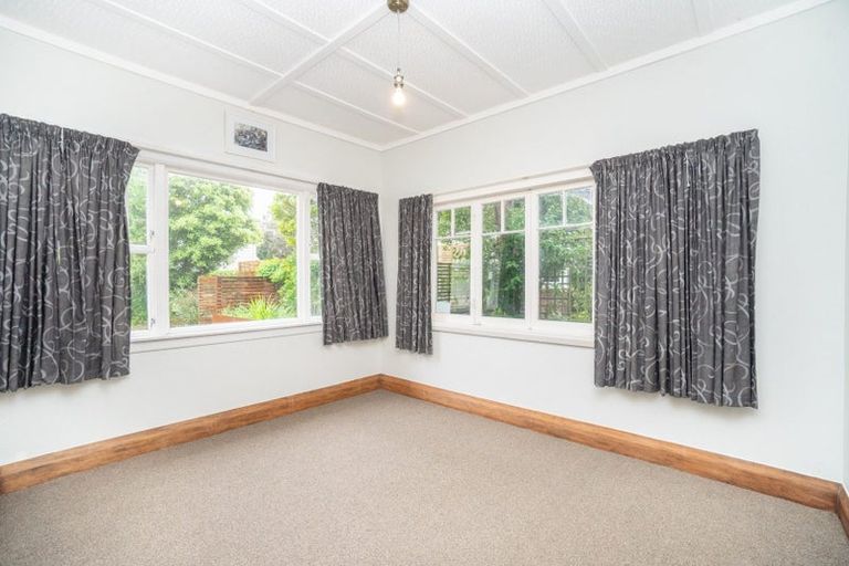 Photo of property in 31 Rata Street, Roslyn, Palmerston North, 4414