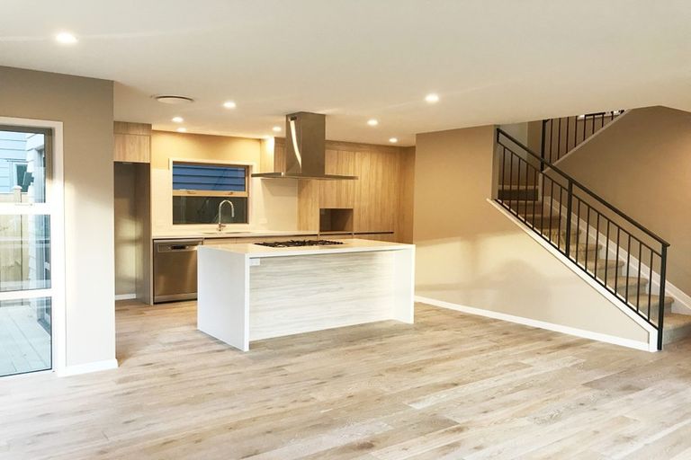 Photo of property in 7 Jaedee Court, Howick, Auckland, 2014