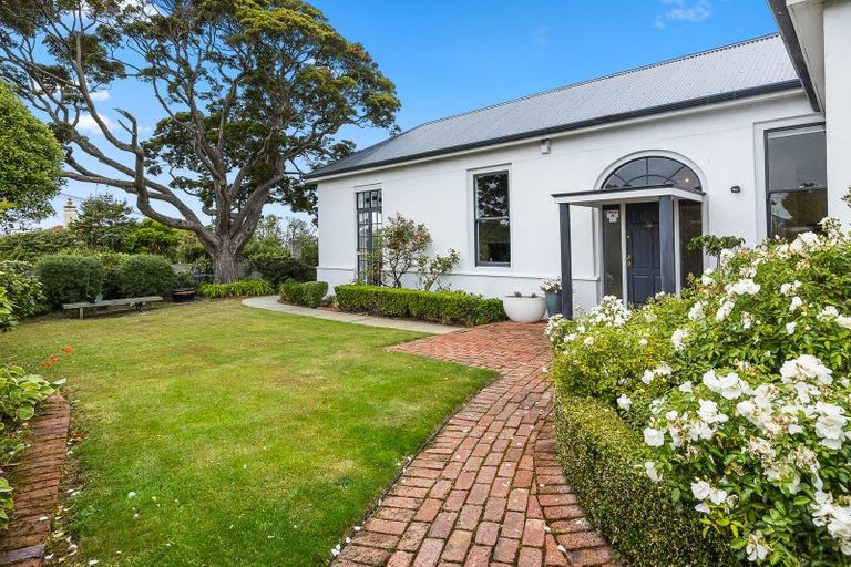 Photo of property in 72 Mailer Street, Mornington, Dunedin, 9011