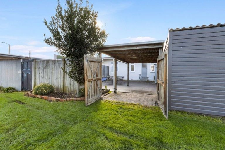 Photo of property in 2/503 Avenue Road East, Hastings, 4122