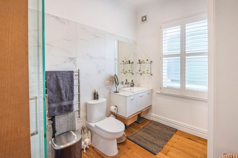 Photo of property in 6 Kapai Road, Devonport, Auckland, 0624