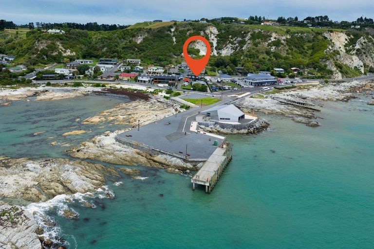 Photo of property in 1 Wakatu Quay, Kaikoura, 7300