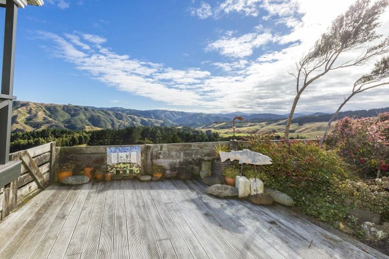 Photo of property in 463 Moonshine Hill Road, Moonshine Valley, Porirua, 5381