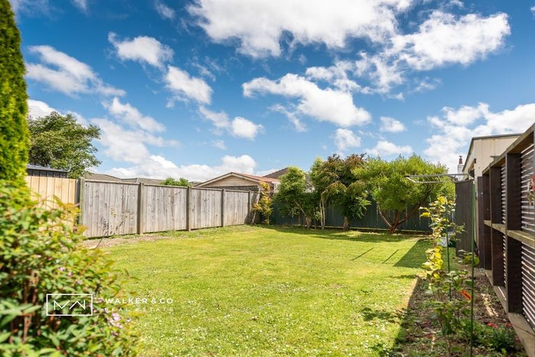 Photo of property in 31 Royal Street, Upper Hutt Central, Upper Hutt, 5018
