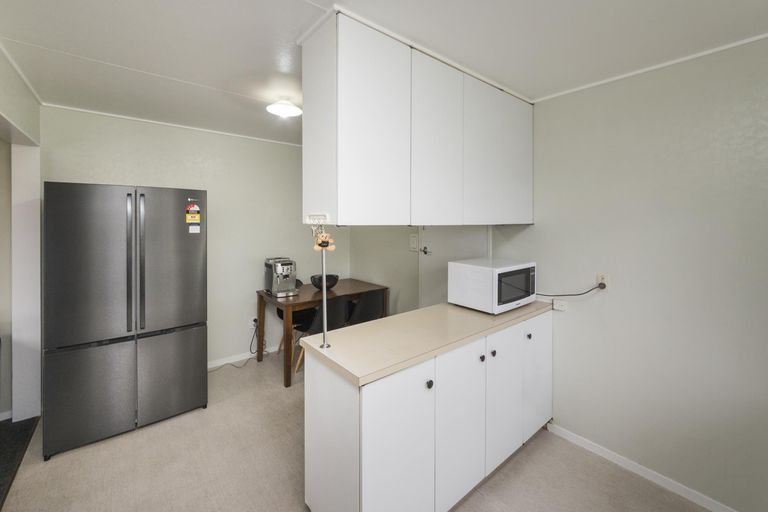 Photo of property in 15 Meadowbrook Drive, Cloverlea, Palmerston North, 4412