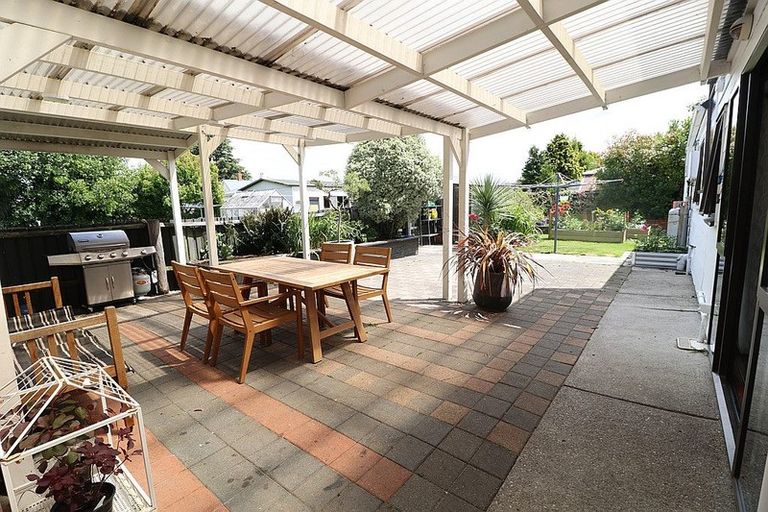 Photo of property in 21 Abercrombie Street, Milton, 9220