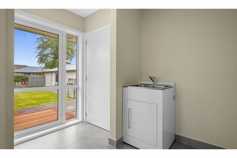 Photo of property in 24 Esperance Street, St Albans, Christchurch, 8052