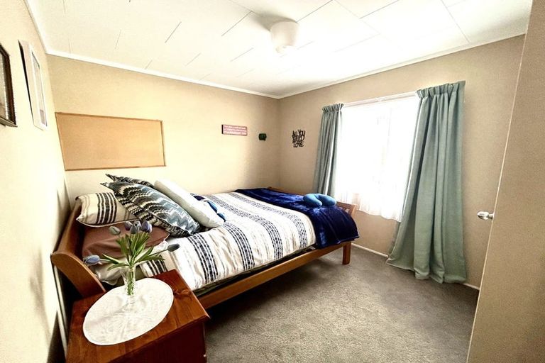 Photo of property in 5 Amber Place, Pukehangi, Rotorua, 3015