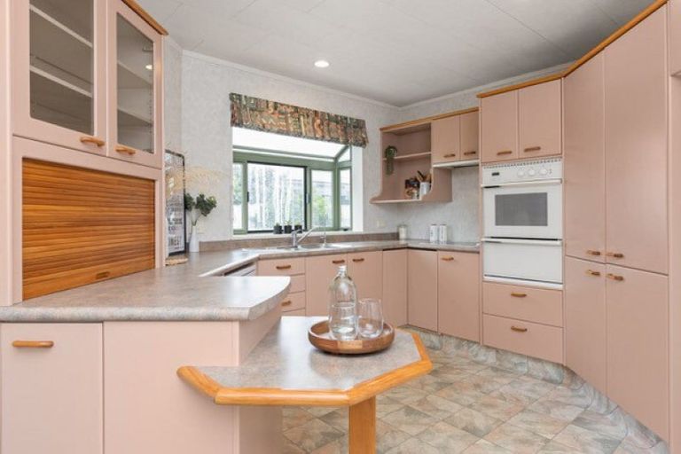 Photo of property in 2/40 Alamein Crescent, Onekawa, Napier, 4110