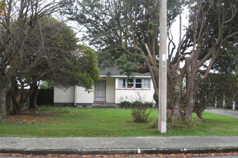 Photo of property in 23 Thornycroft Avenue, Epuni, Lower Hutt, 5011