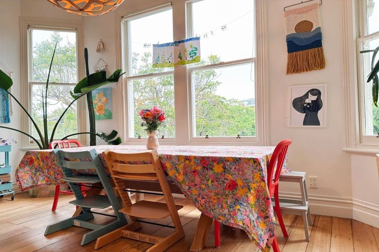 Photo of property in 9 May Avenue, Hospital Hill, Napier, 4110