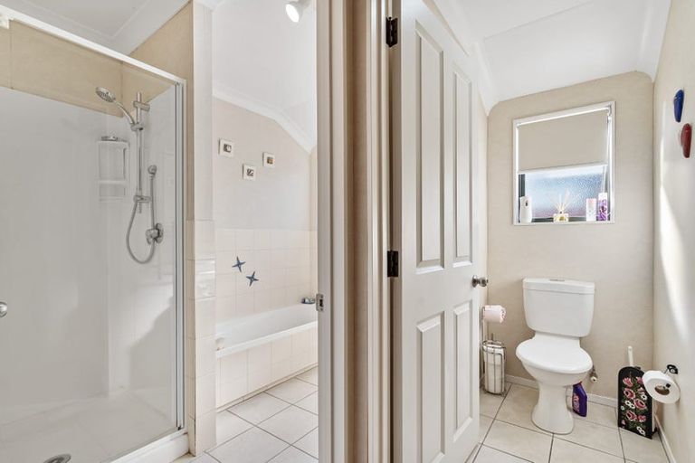 Photo of property in 38b Markson Avenue, Onerahi, Whangarei, 0110