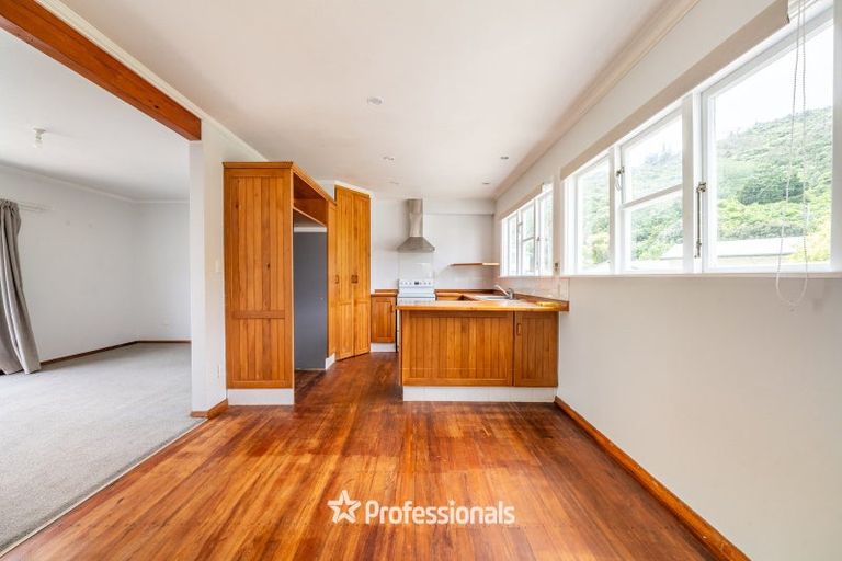 Photo of property in 24 Eldon Grove, Taita, Lower Hutt, 5019