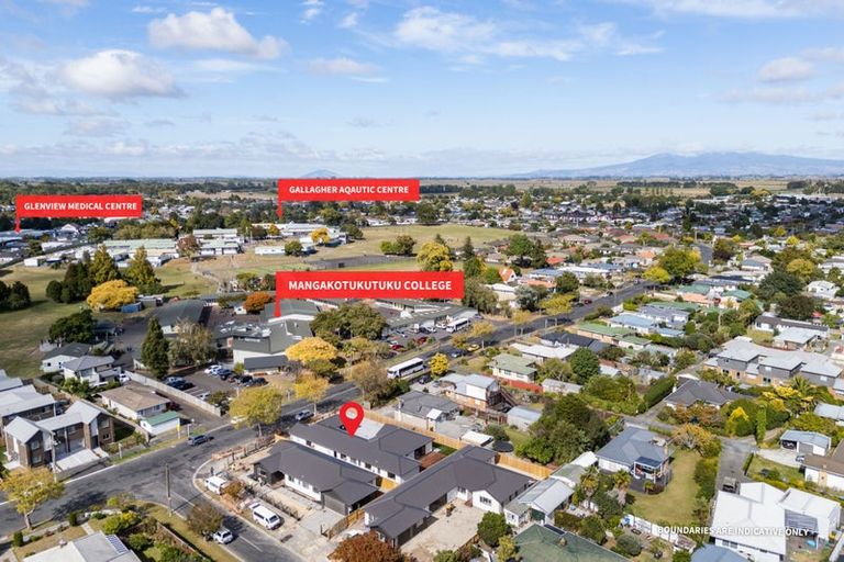 Photo of property in 18 Mount View Road, Melville, Hamilton, 3206