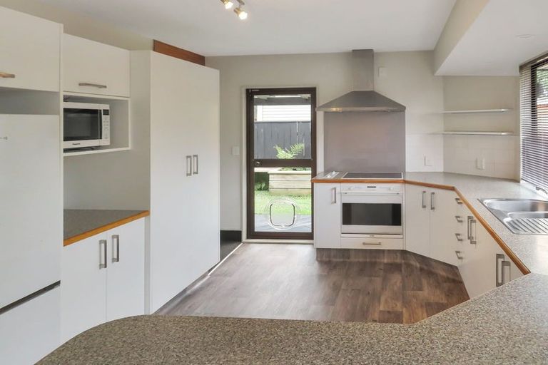 Photo of property in 2/39 Witako Street, Epuni, Lower Hutt, 5011