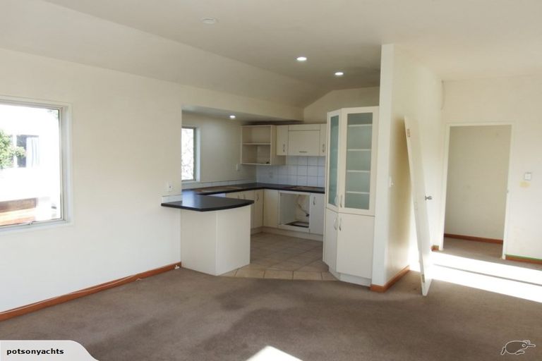 Photo of property in 5 Alfred Street, Northcote Point, Auckland, 0627