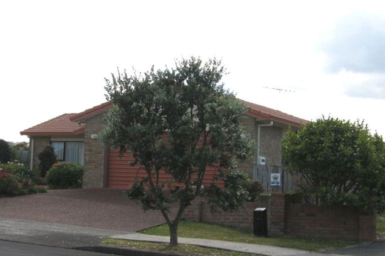 Photo of property in 31 Picasso Drive, West Harbour, Auckland, 0618