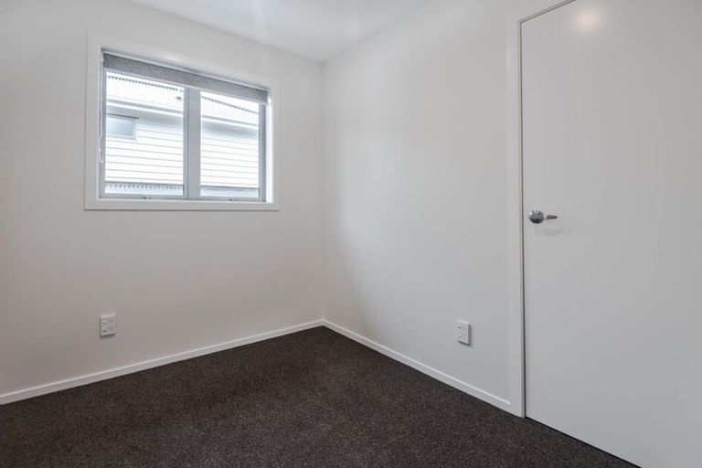 Photo of property in 27c Ranui Terrace, Tawa, Wellington, 5028