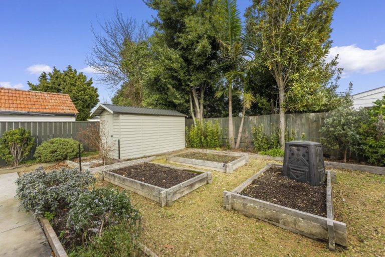Photo of property in 10 Manuka Street, Hokowhitu, Palmerston North, 4410